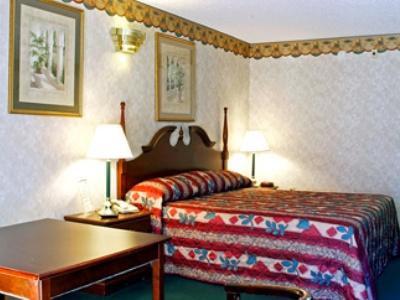 Days Inn - Oneonta Экстерьер фото